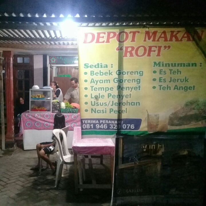 Warung Makan Rofi Kampung Baru