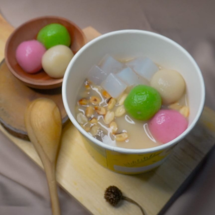 Wedang Ronde Susu Jahe