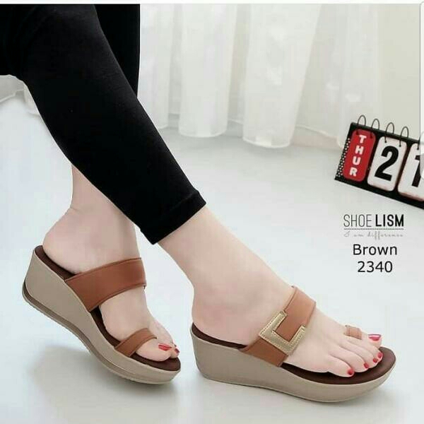 Wedges HR01 Tan