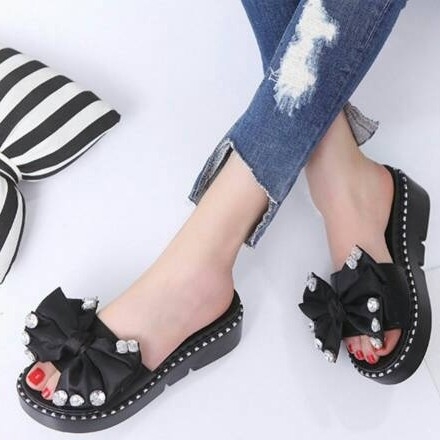 Wedges Pita Permata Hitam
