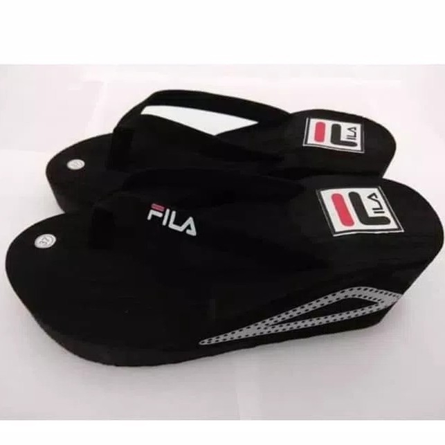 Wedges Spon Fila V2 Hitam