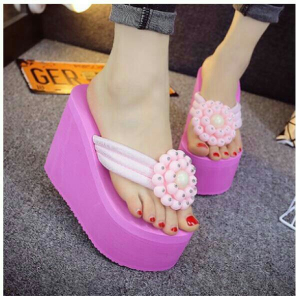 Wedges Spon Pink