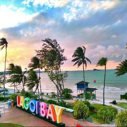 Wisata Ke Pantai Lagoi