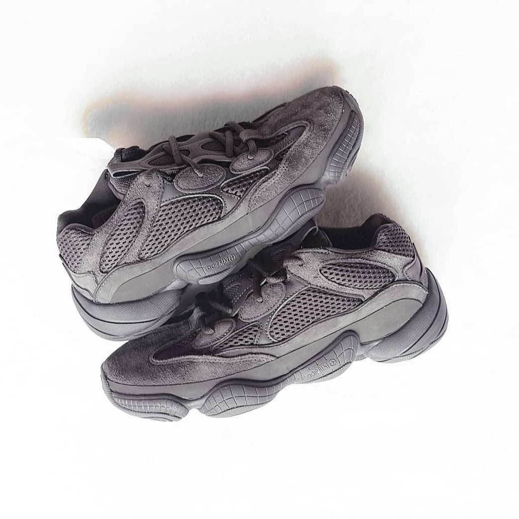 YZy 500 Utility Black