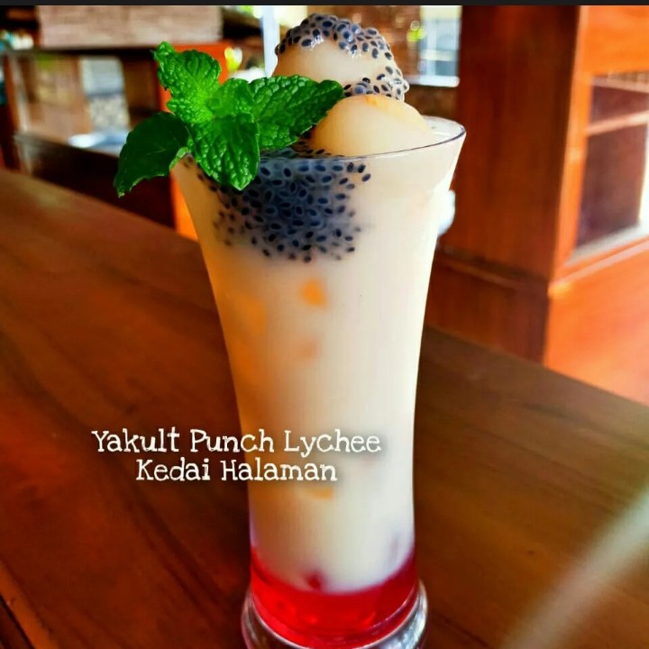 Yakult Punch Lychee