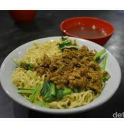 Yamien Baso