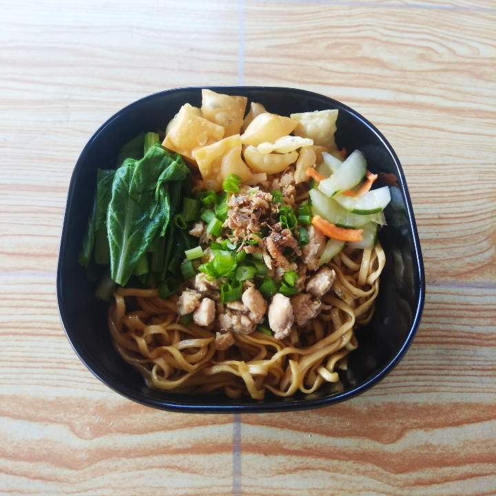 Yamin Ayam