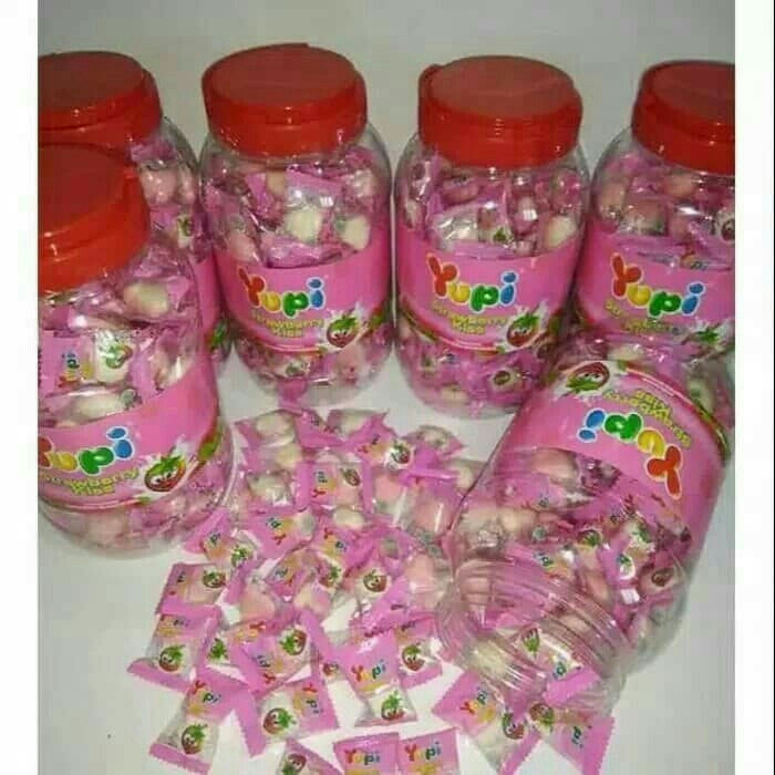 Yupi Toples Strawberry Kiss 300 Gr