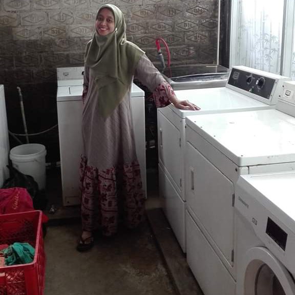 Zafira Laundry