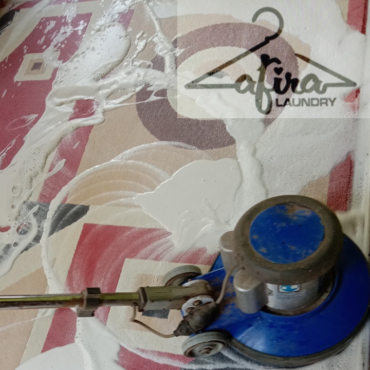 Zafira Laundry 2