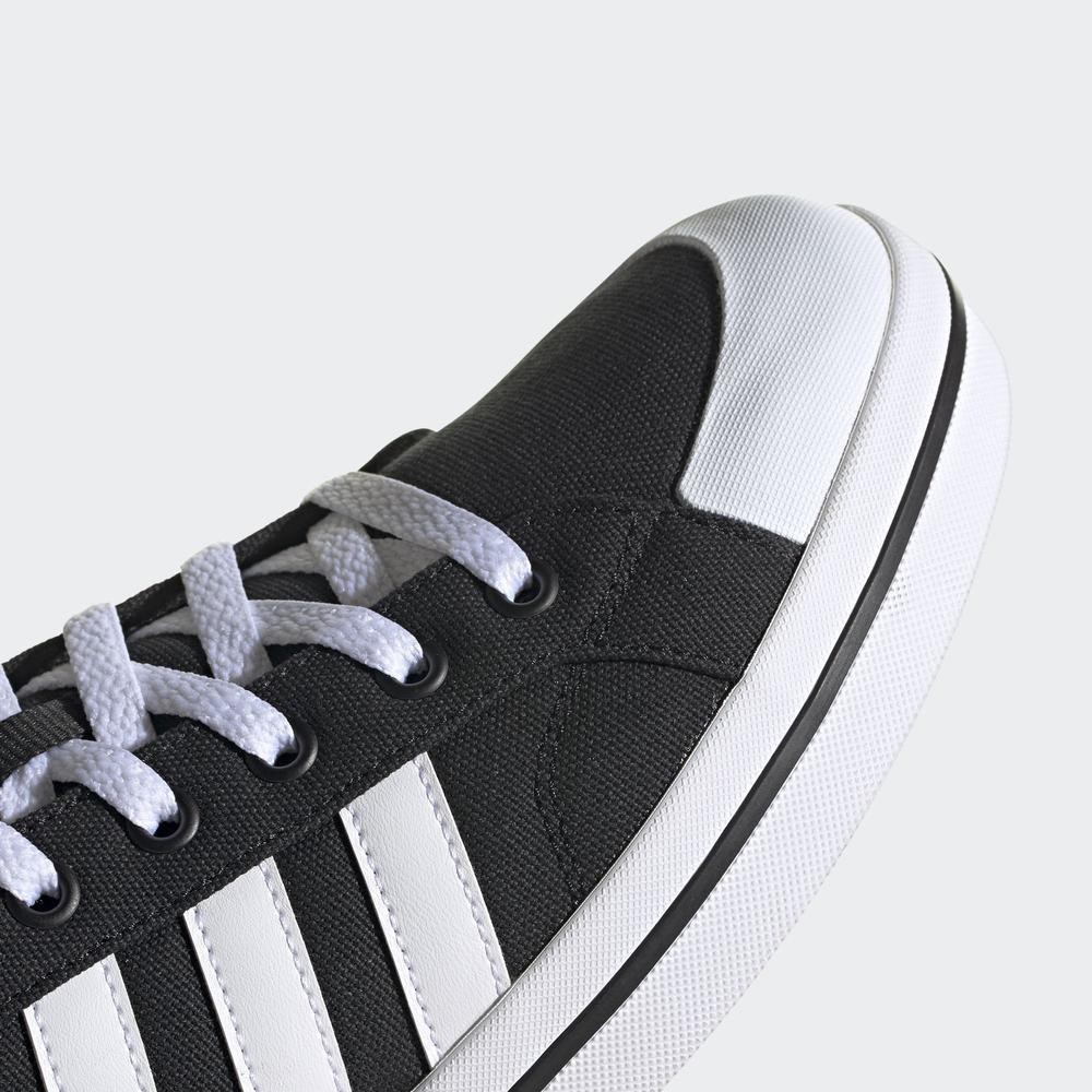 adidas SKATEBOARDING Bravada Shoes Pria Hitam FV8085 4