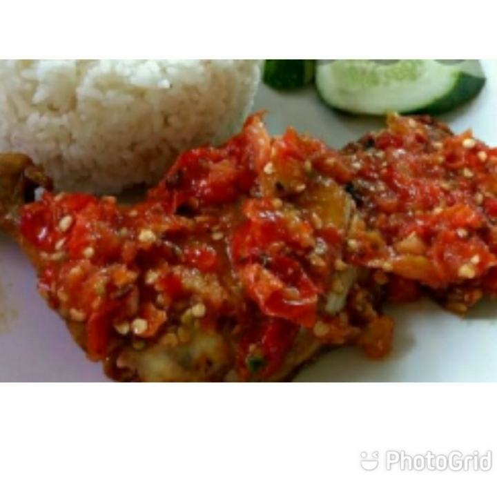 ayam Geprek tambah Nasi