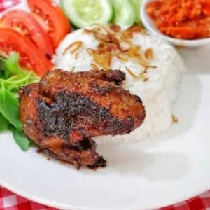 ayam bakar jowo lalapan nasi sambel goreng the panas