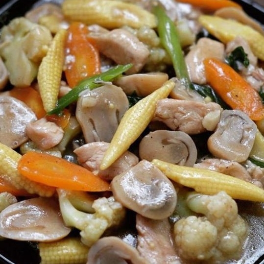 ayam cah jamur 