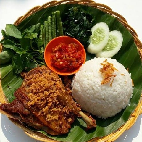 ayam goreng