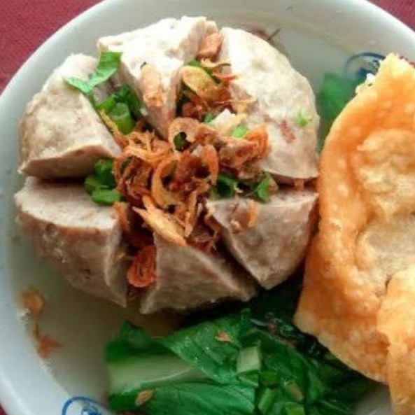 bakso besar dan bakso kecil ayam 