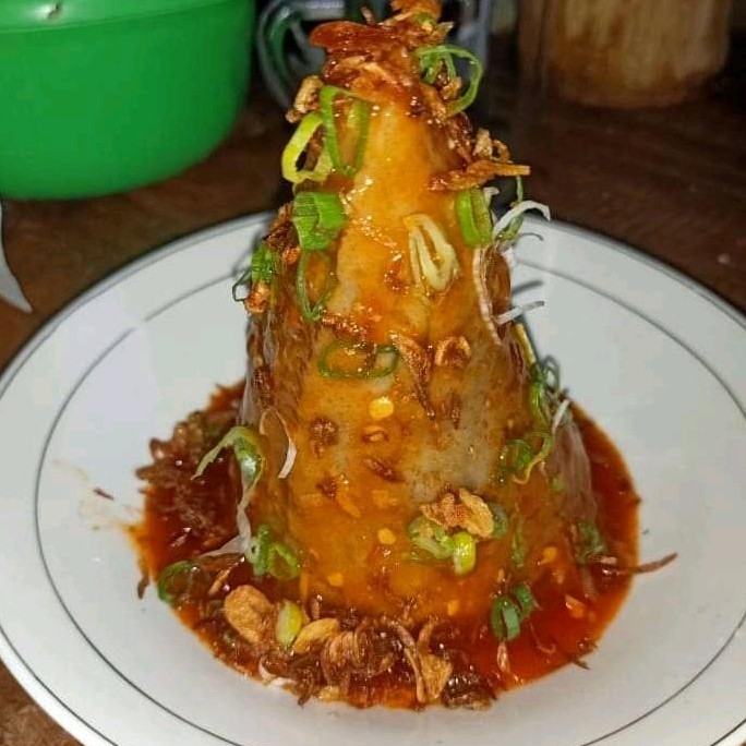 bakso tumpeng