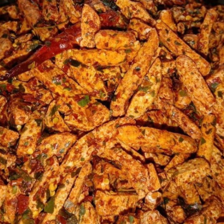 basreng kering x daun jeruk 