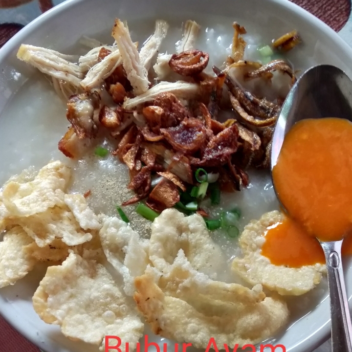 bubur Ayam toping ikan teri goreng