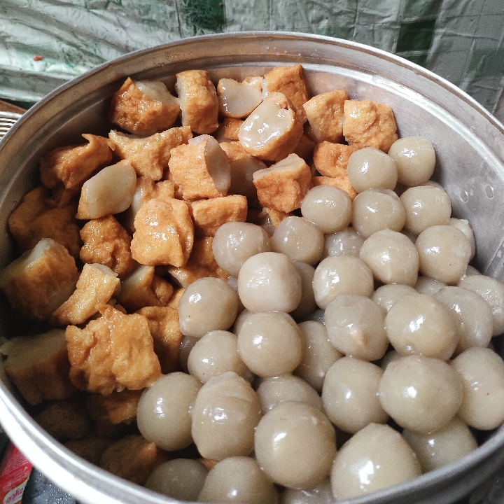 ciLok kukus keciL campur tahu