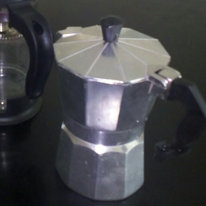 eLok Cafe Moka Pot Satu Sajian