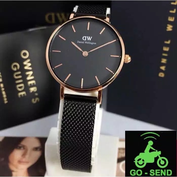 jam wanita dw