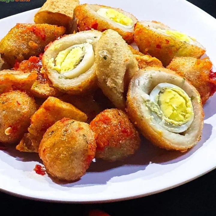 jumbo ciLok kremes pakai saus tanpa tahu