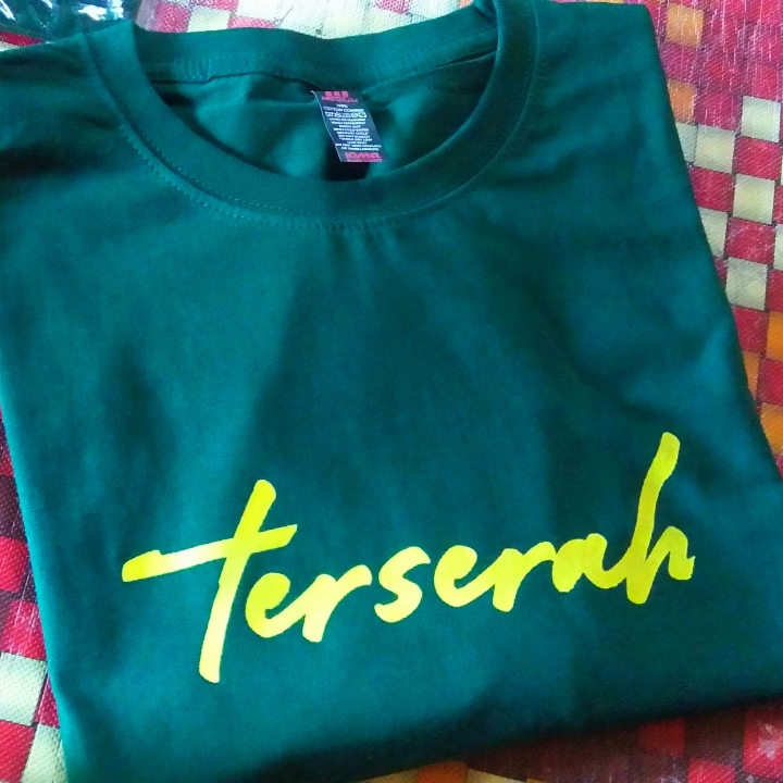 kaos TERSERAH