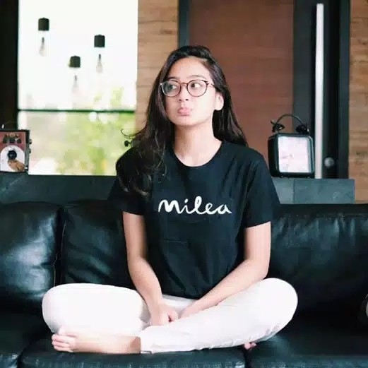 kaos WANITA  MILEA 3