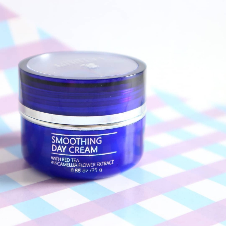 latulip smoothing day cream