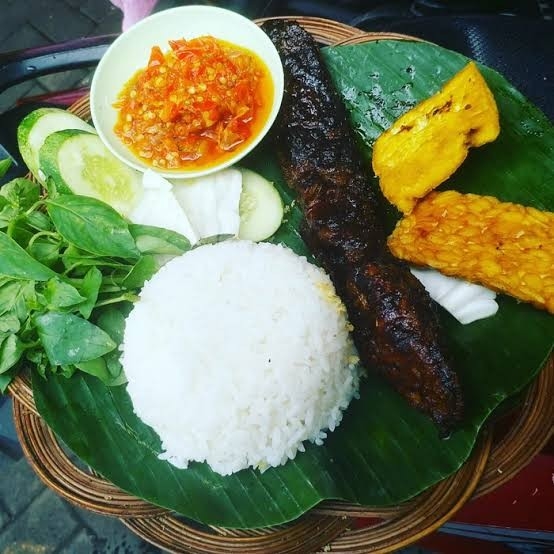lele bakar