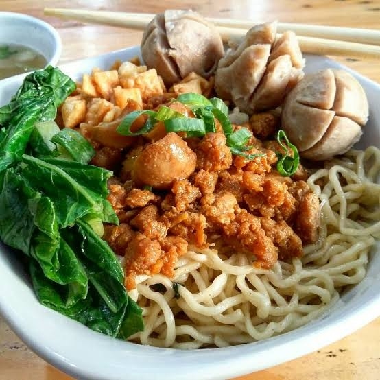 MIE AYAM BAKSO