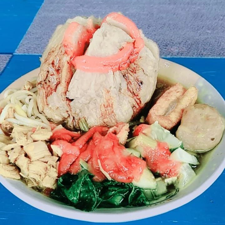 mie ayam bakso jumbo