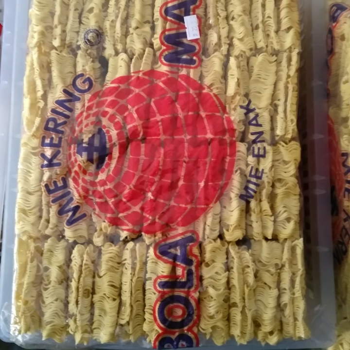mie kering BOLAMAS 44pcs
