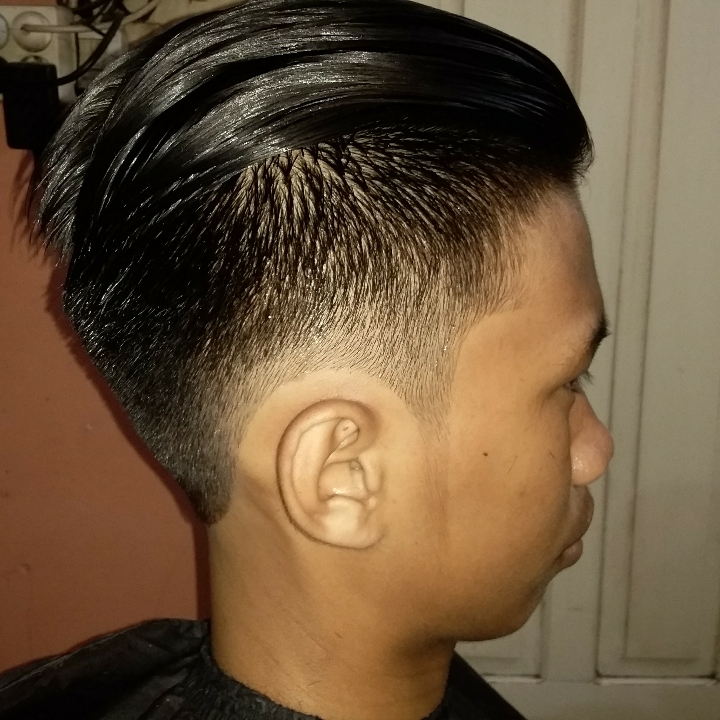 model rambut Anjar di Bli Barbershop