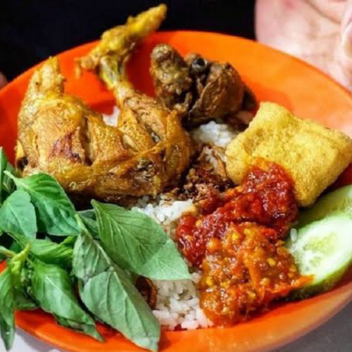 nasi ayam lalapan