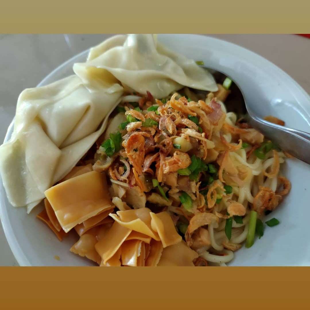 pangsit Mie istimewa