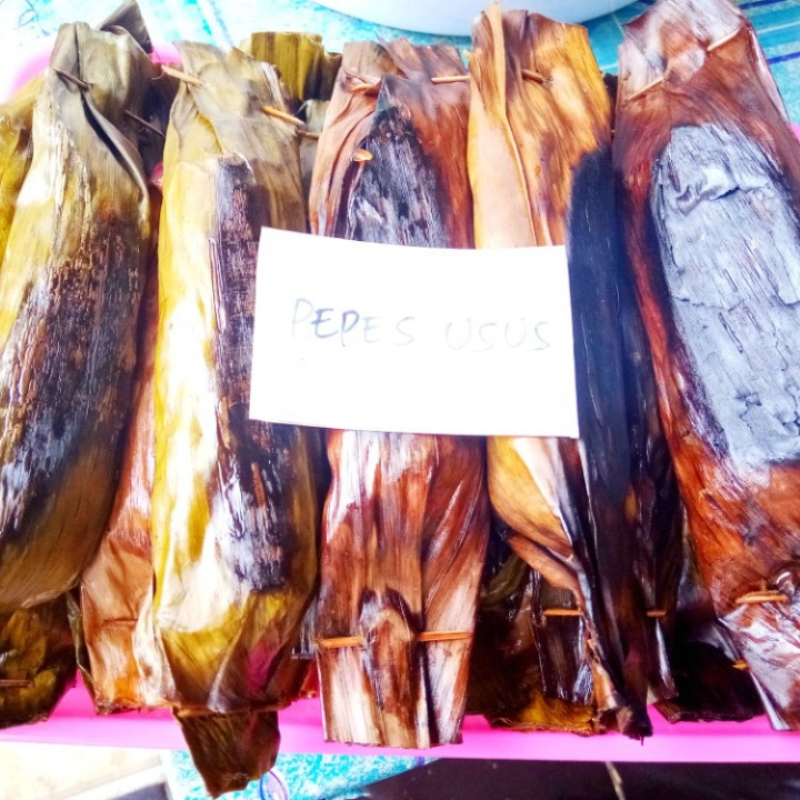 pepes Usus Ayam