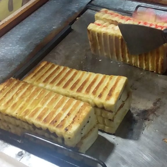 roti bakar varian nanas