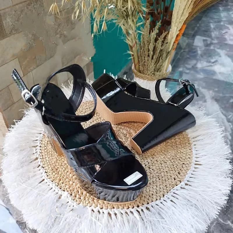 sandal wanita lagi promo yang mau order buan 2