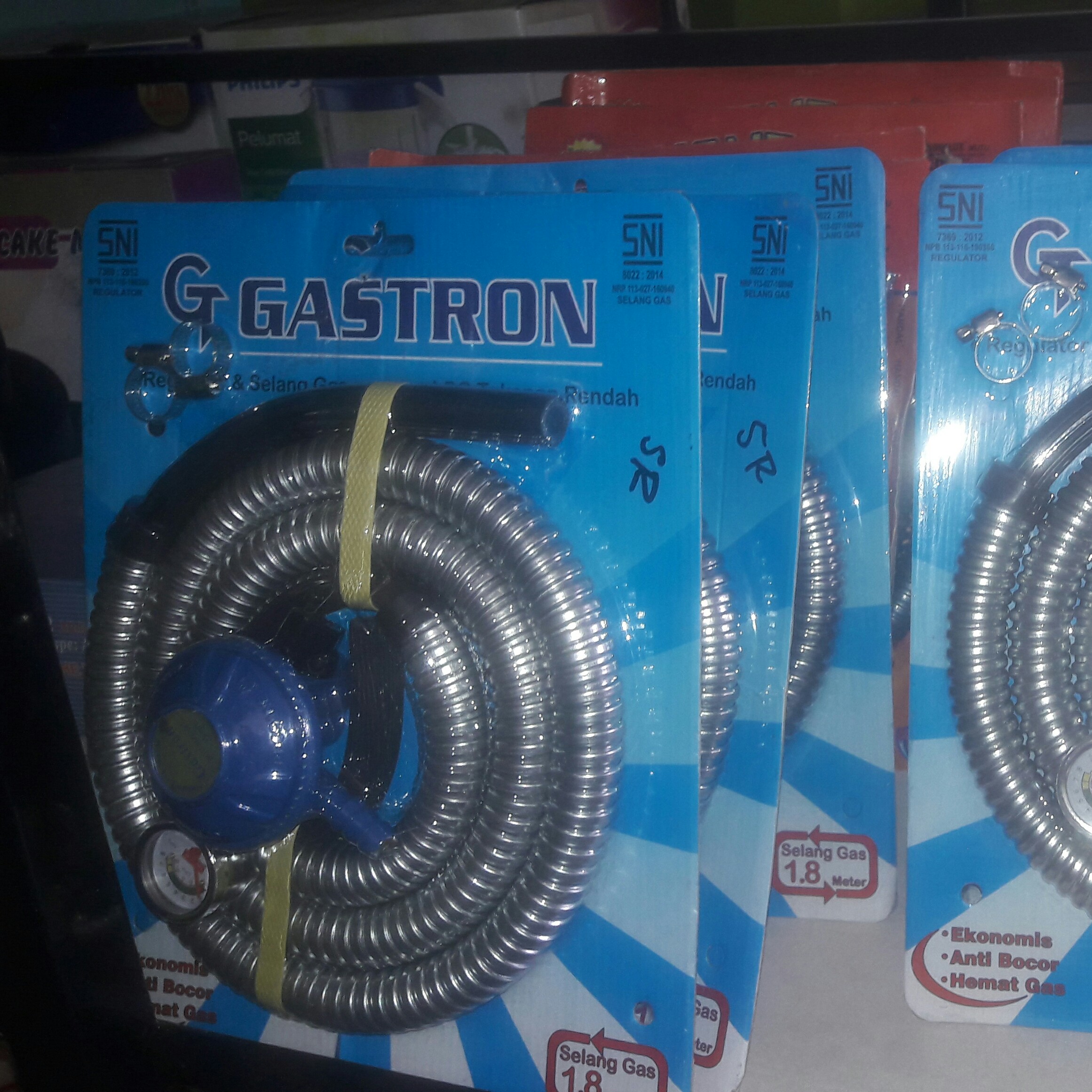 selang dan regulator gas