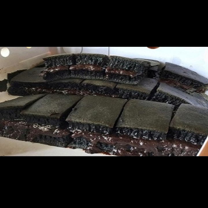 terang bulan coklat - kacang - susu rasa black forest