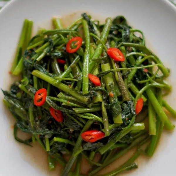 tumis kangkung