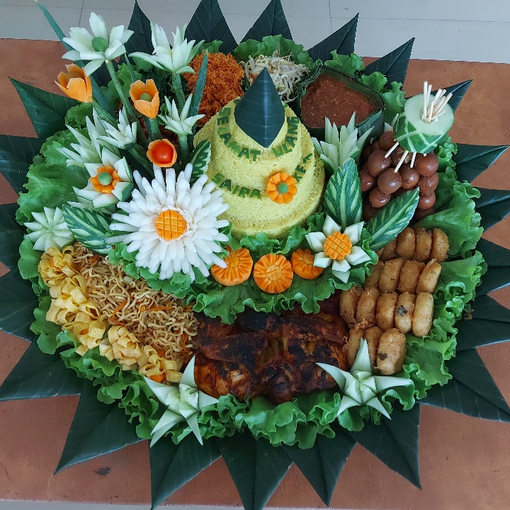 tumpeng