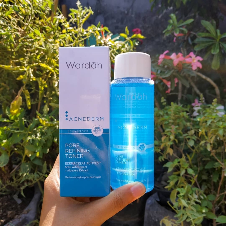 wardah acnederm toner