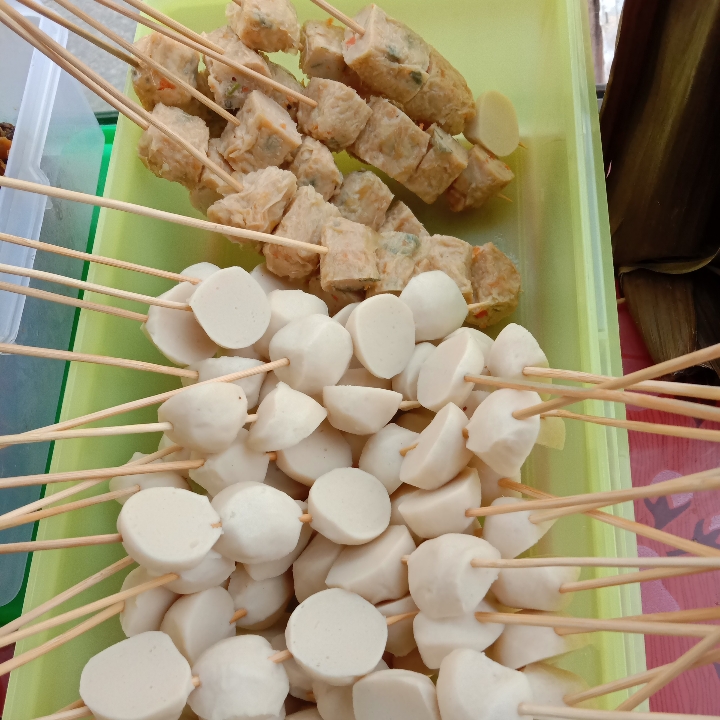 waroeng makan OTA2 haji said