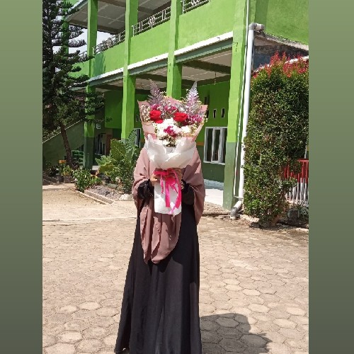 Anita Wahyuni