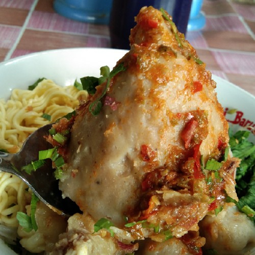 Bakso Tumpeng Pengkolan