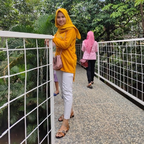 Dewi Puji Lestari