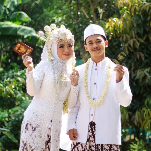 Elis alvia hidayat